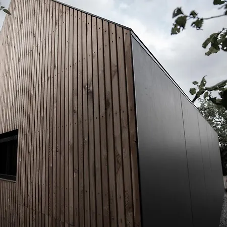 Moon - Tiny House From Callin Wines