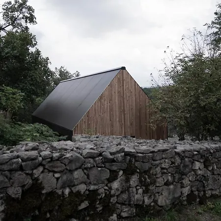 Сasa de vacaciones Moon - Tiny House From Callin Wines Sežana